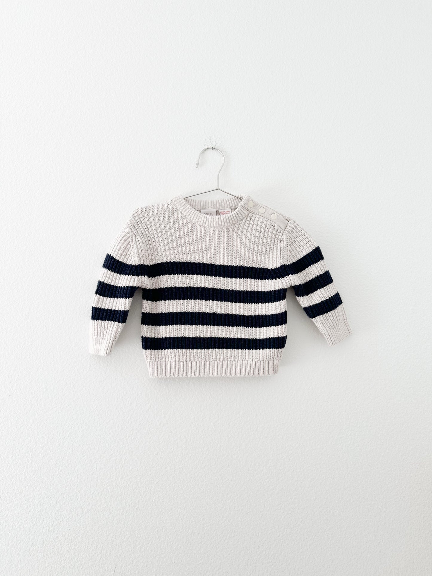 Zara knit navy sweater || 9/12