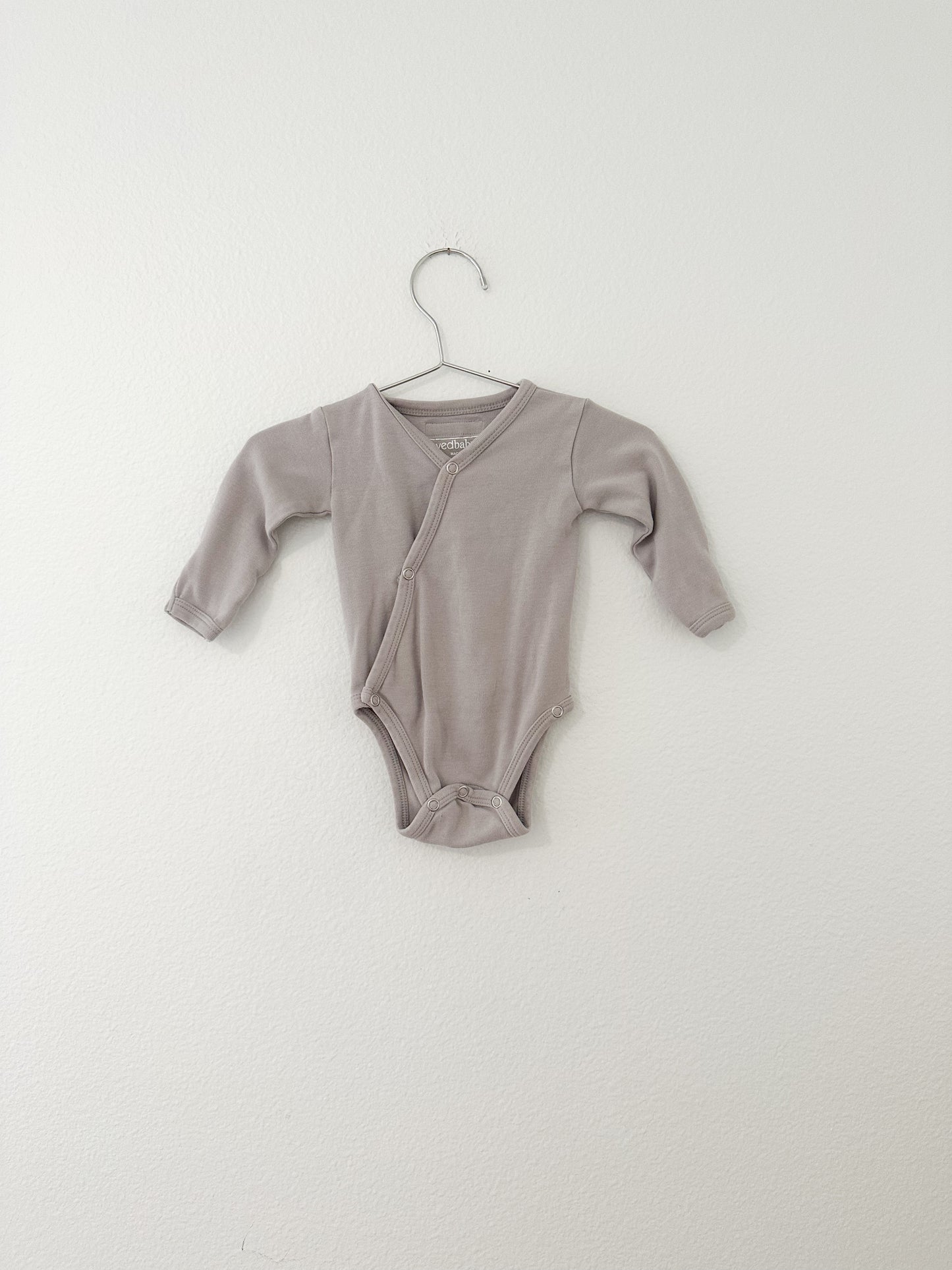 Lovedbaby bodysuit 3/6