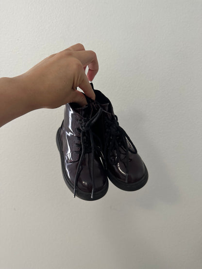 Zara patent Chelsea boots || 24 (7.5)