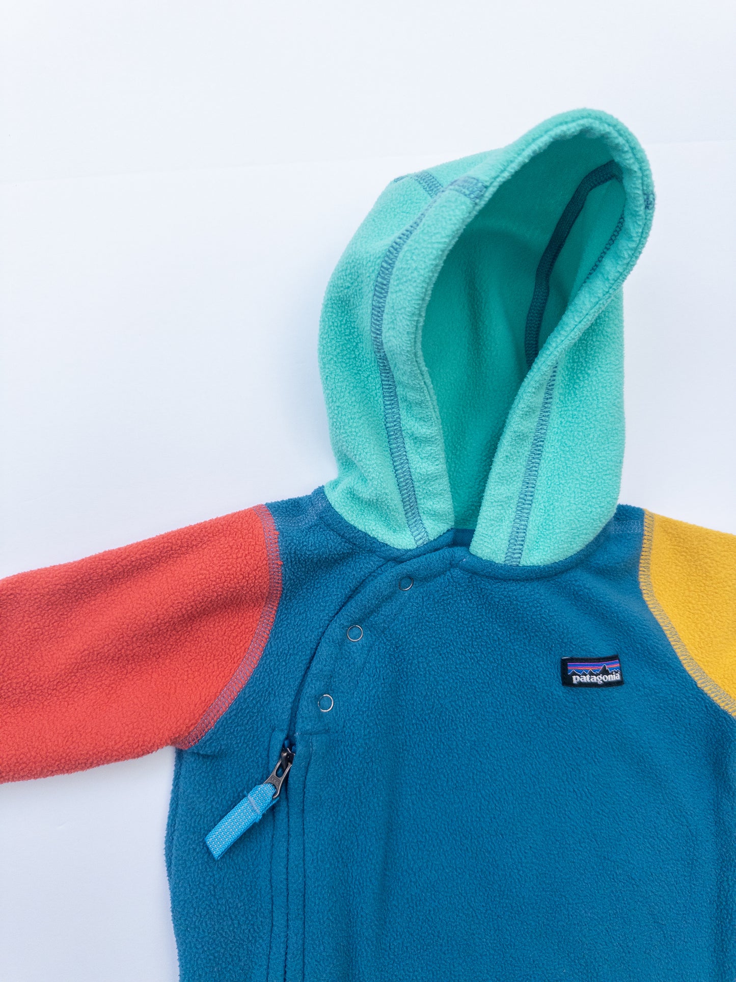 Patagonia|| fleece hooded one piece || Size 0-3 months