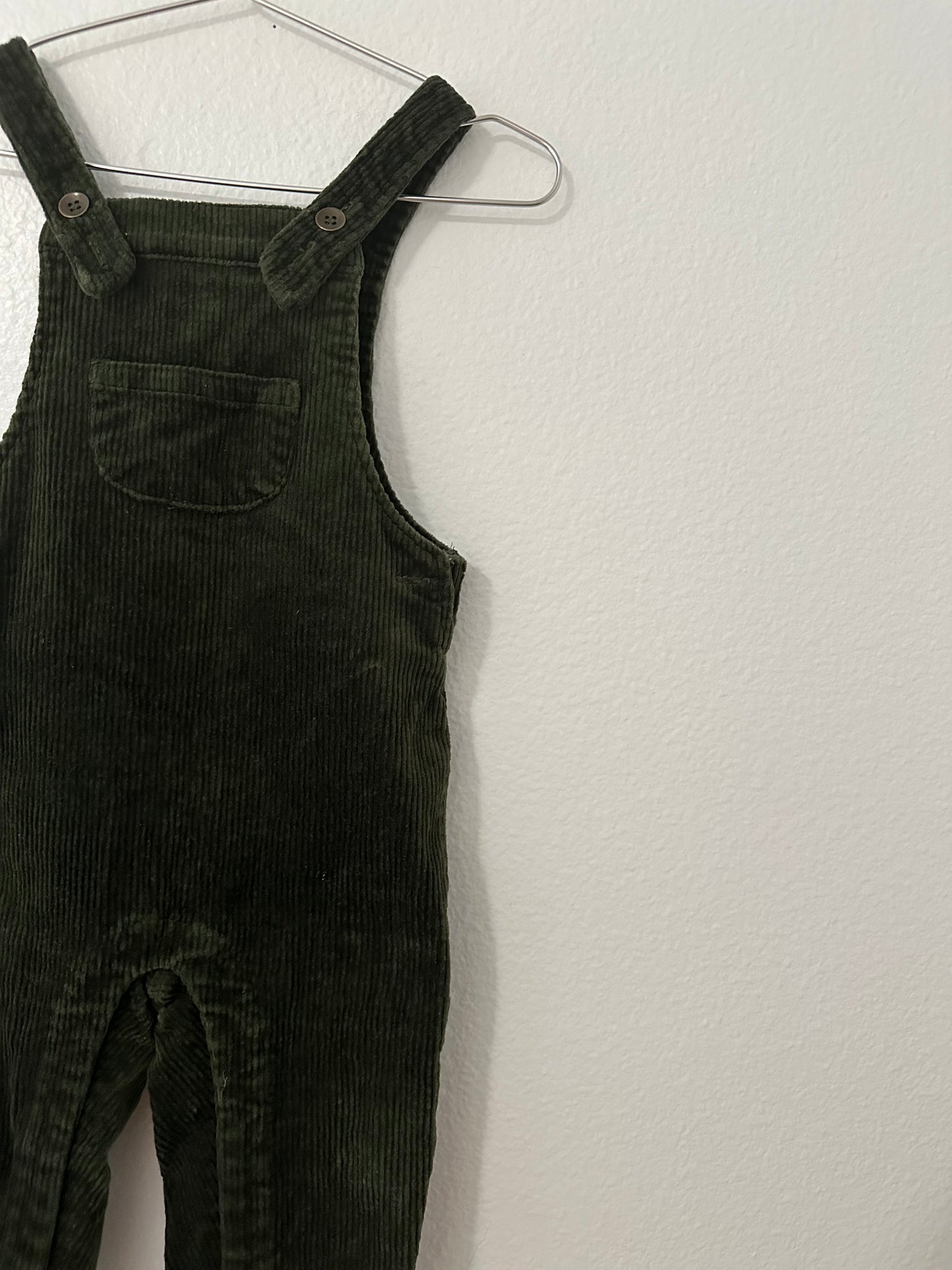Rylee + Cru corduroy forest green overalls (l2/18)