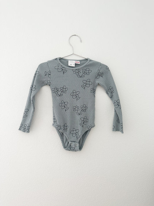 Zara textured bodysuit (4/5)