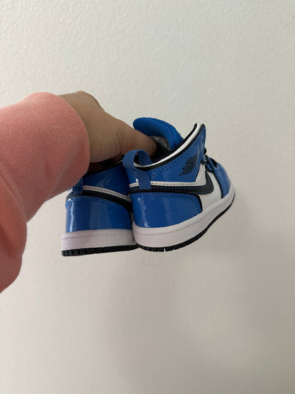 Air Jordan mid signal blue || 6C