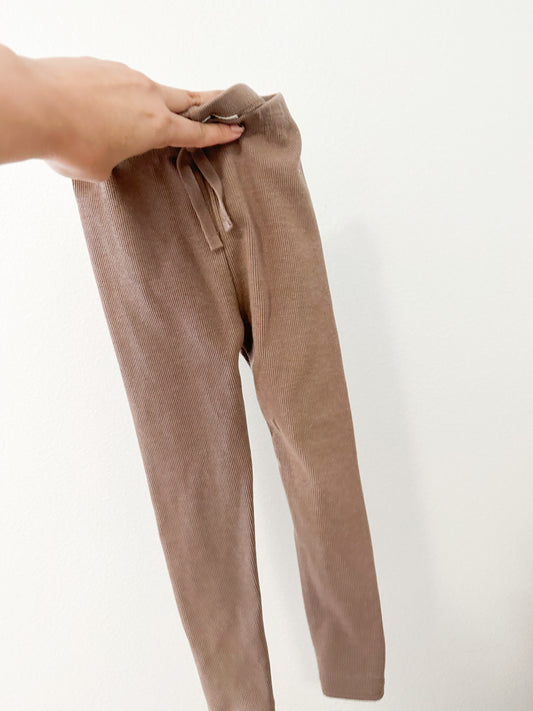 Zara ribbed leggings || 3/4T