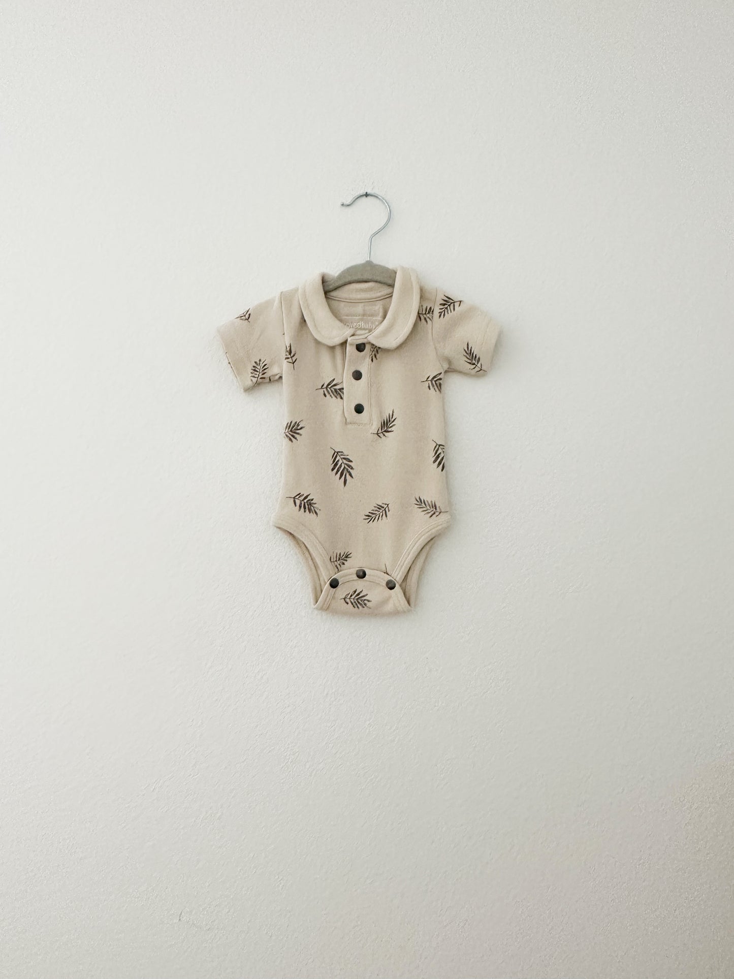 L’ovedbaby organic polo bodysuit (0/3)