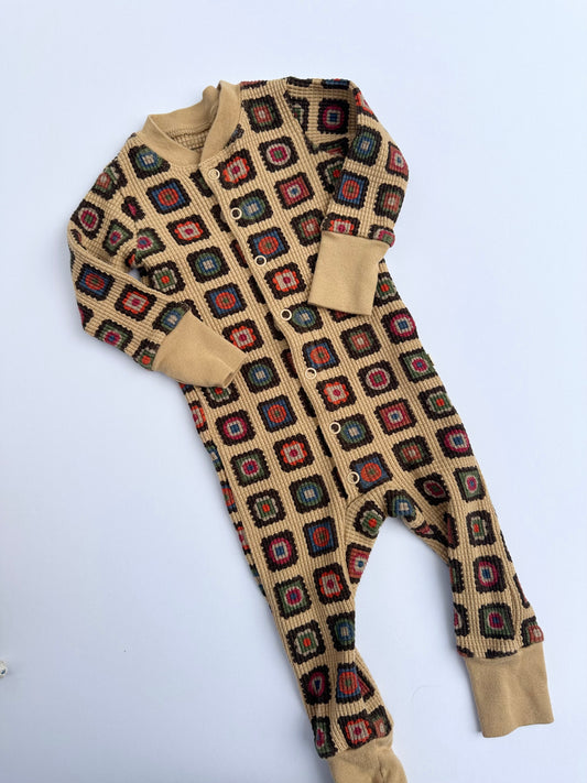 Noble kids waffle sleeper- granny print- 6/12