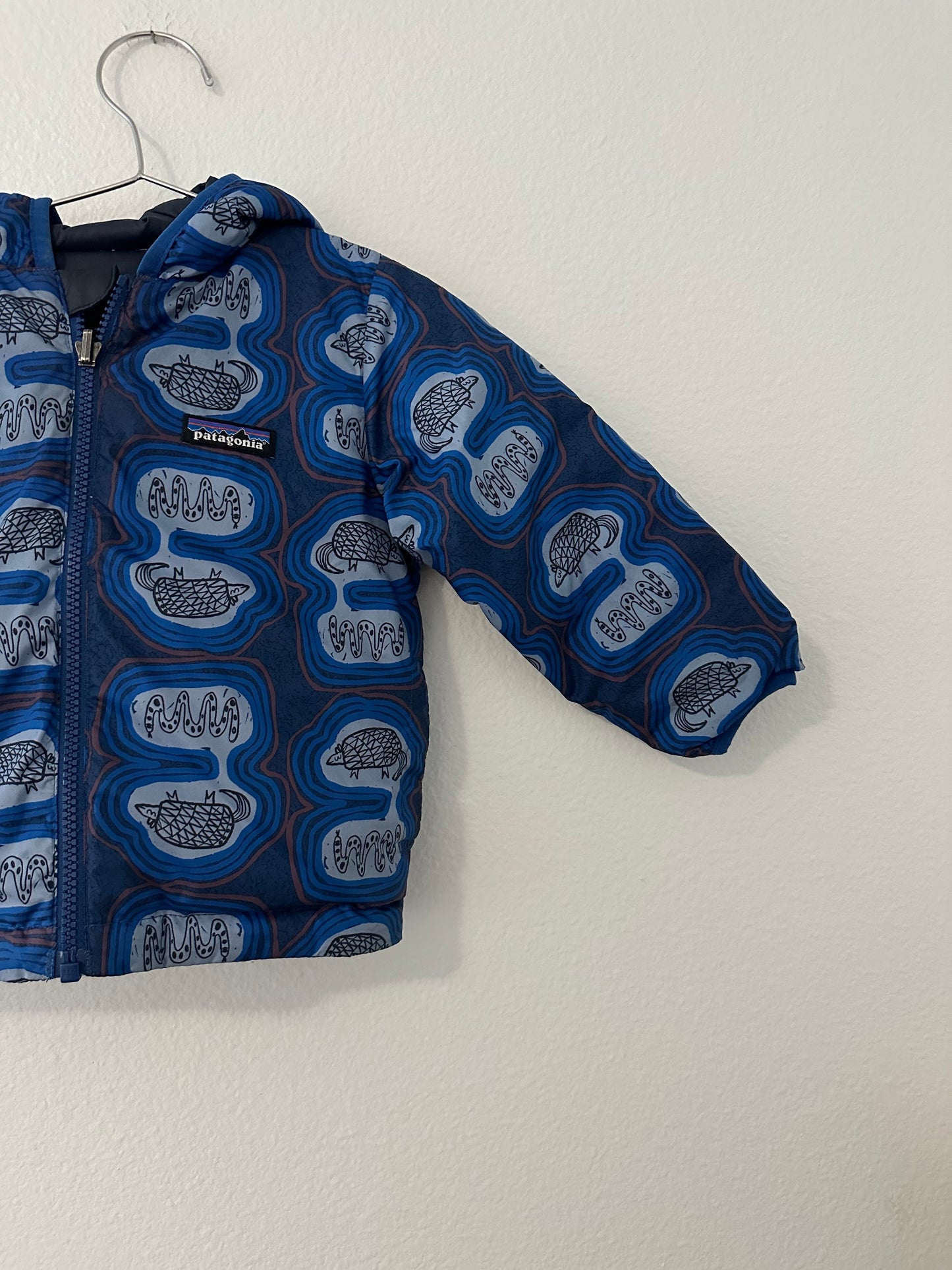 Patagonia reversible wind breaker 12/18