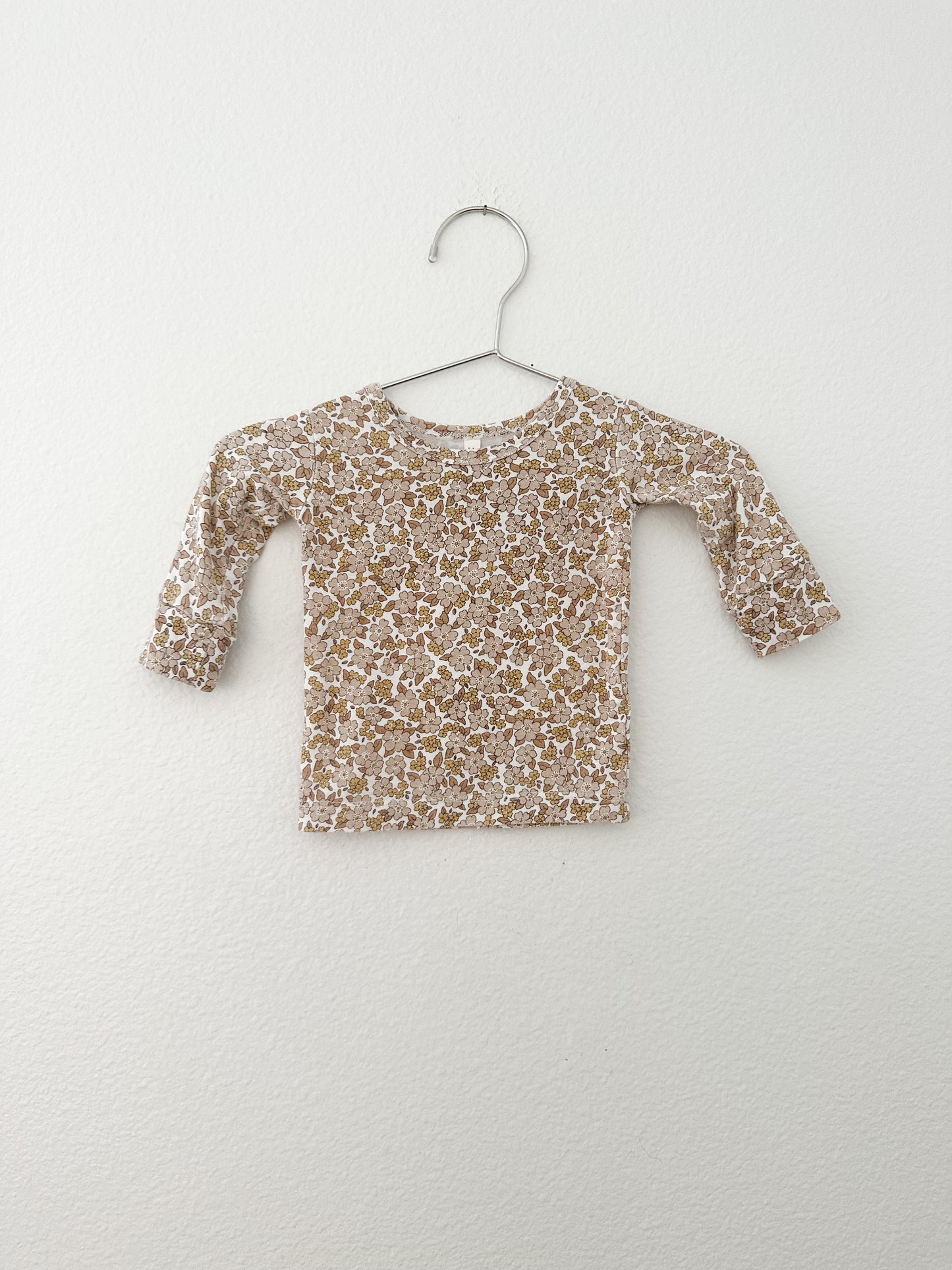 Quincy Mae floral top (0/3)