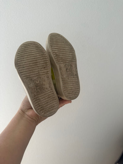 Veja sneakers (9.5)