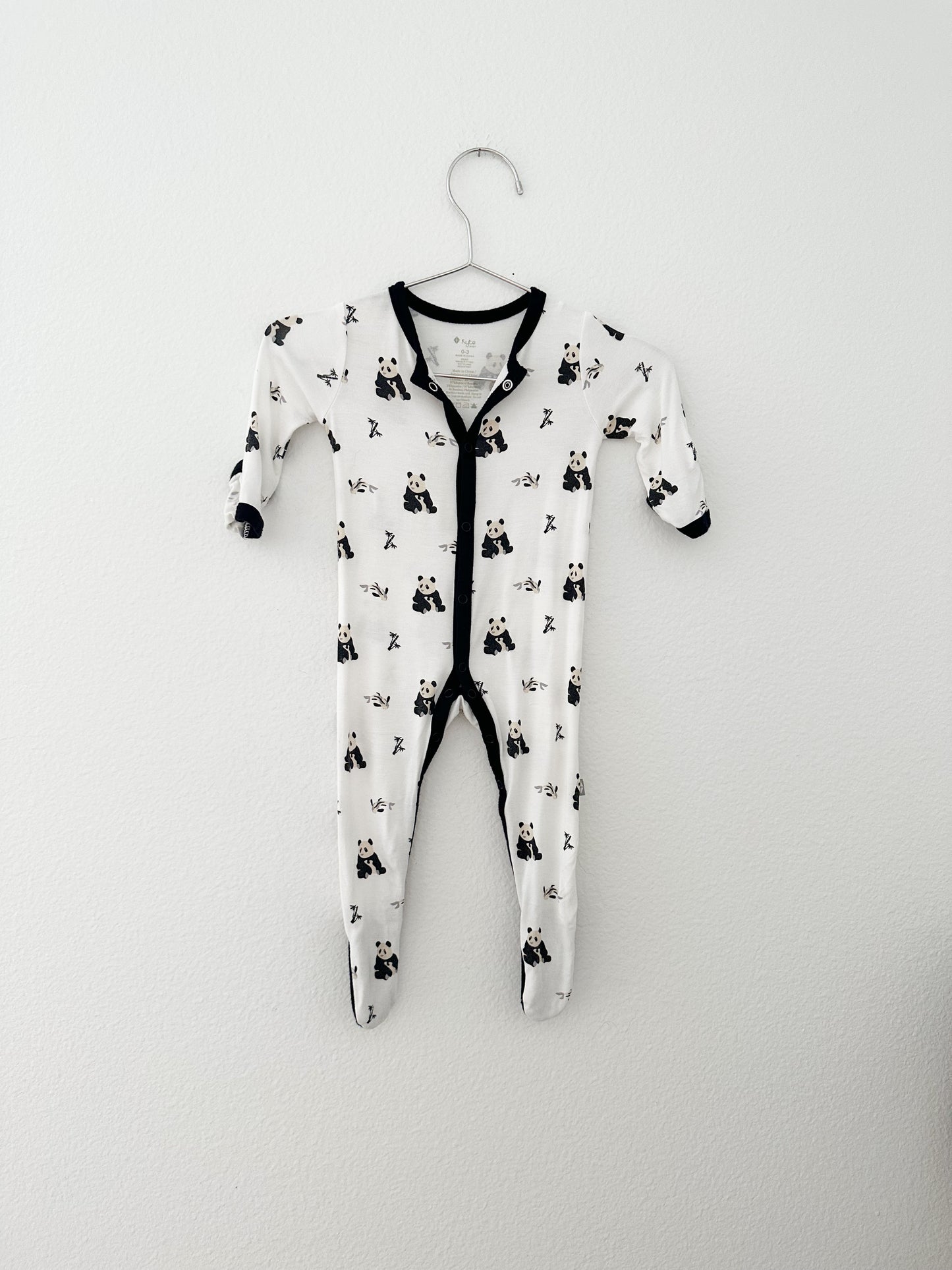 Kyte panda footie (0/3)