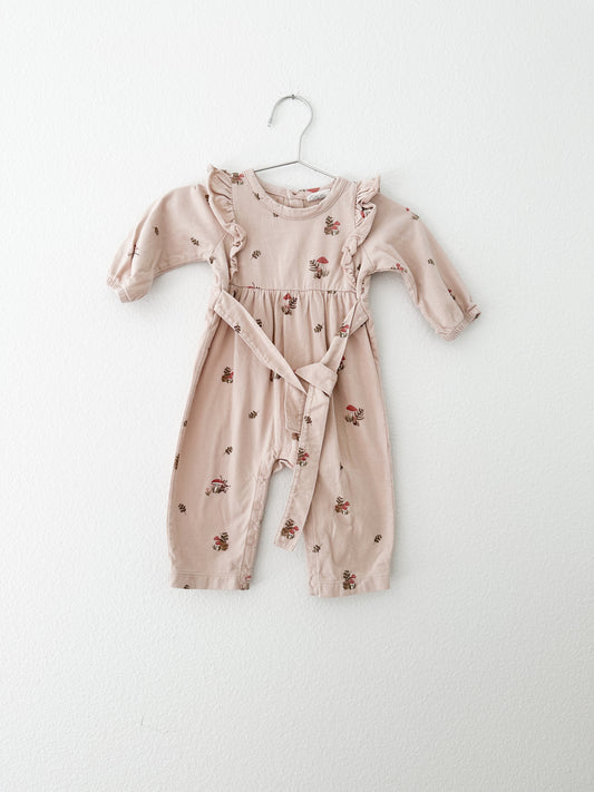 City Mouse flutter sleeve long leg romper|| blush mushrooms (3/6)
