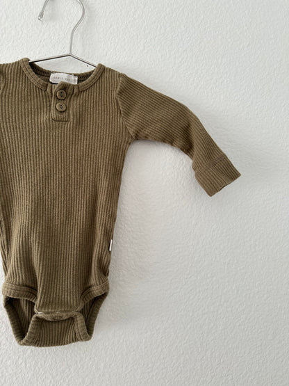 Jamie Kay ribbed bodysuit (0/3) hi