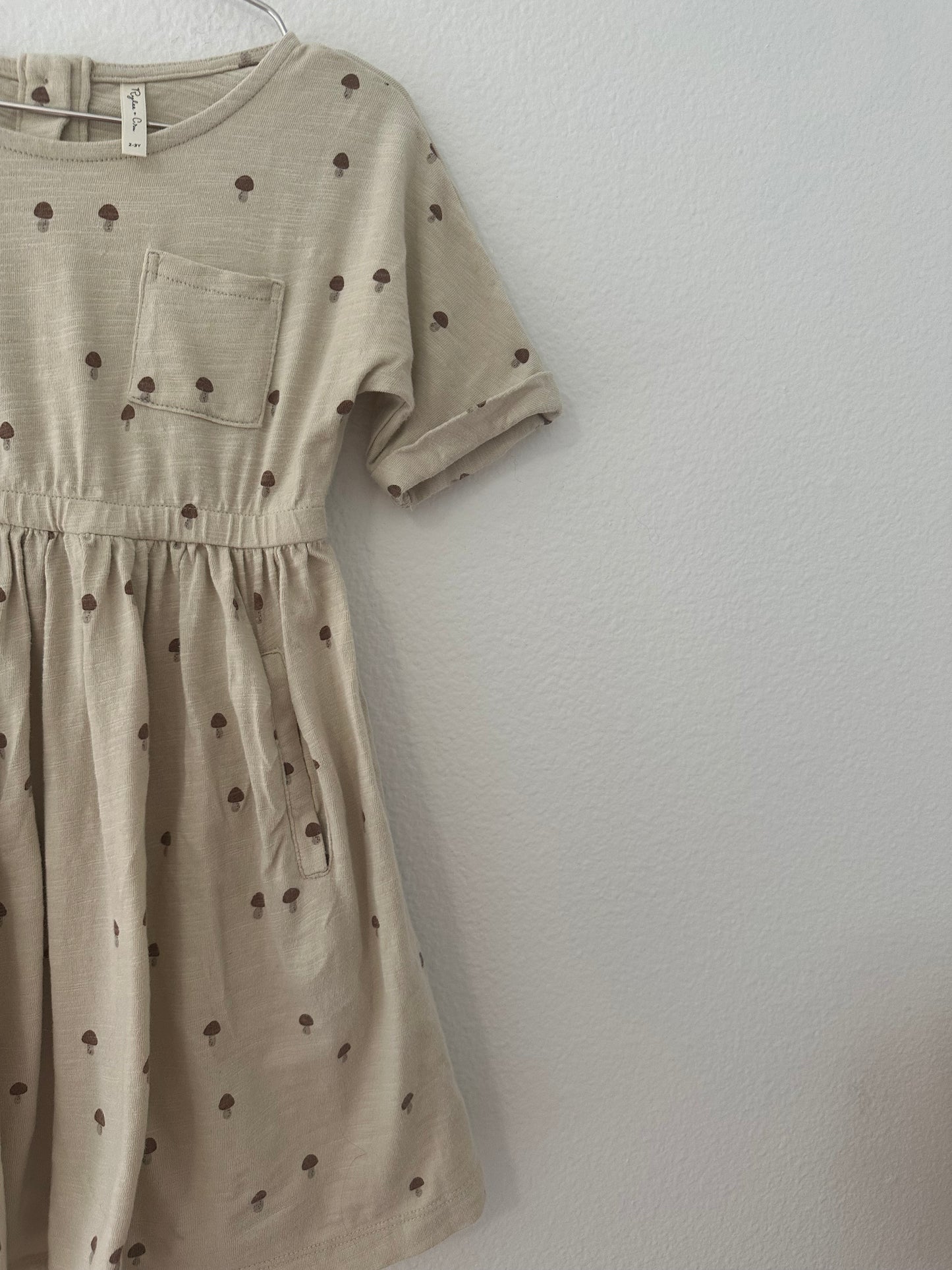 Rylee + Cru mushroom dress || 2/3