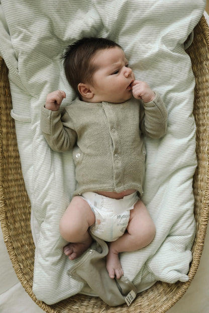 August river front flap onesie taupe|| 0/3
