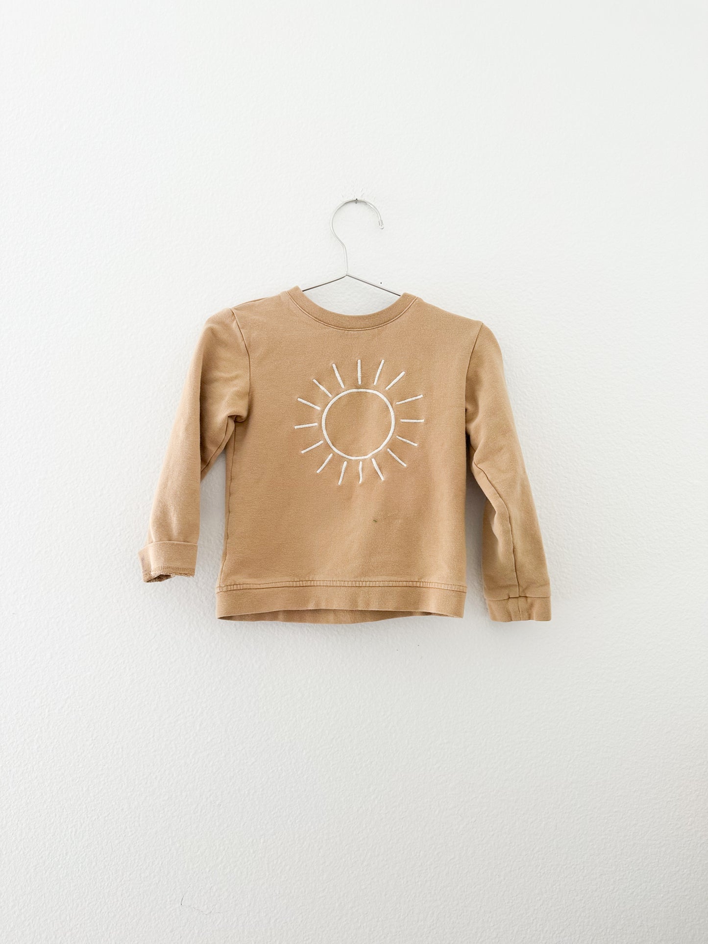 Quincy Mae sun sweatshirt (2/3)