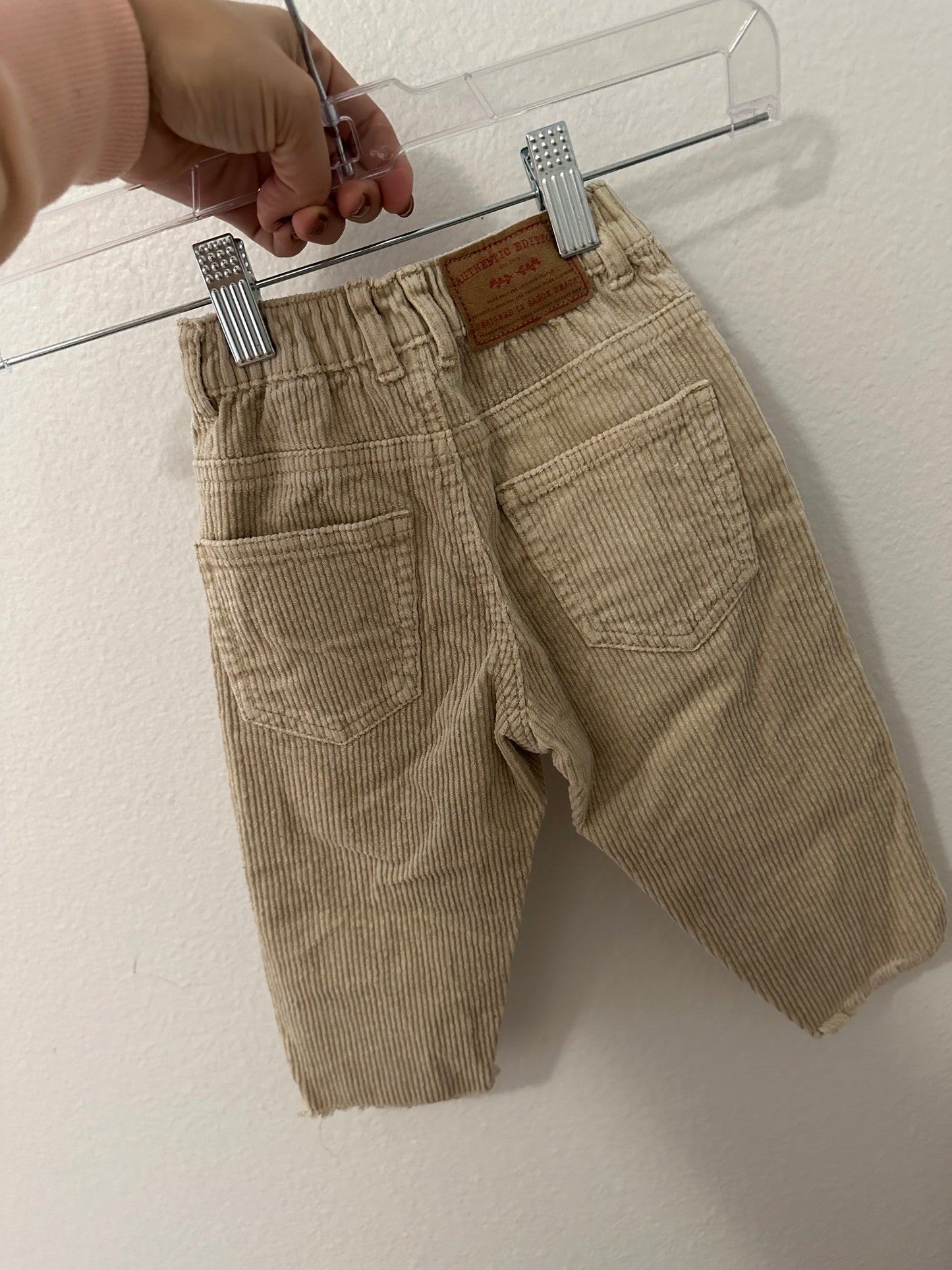 Zara corduroy relaxed pants (9/12)