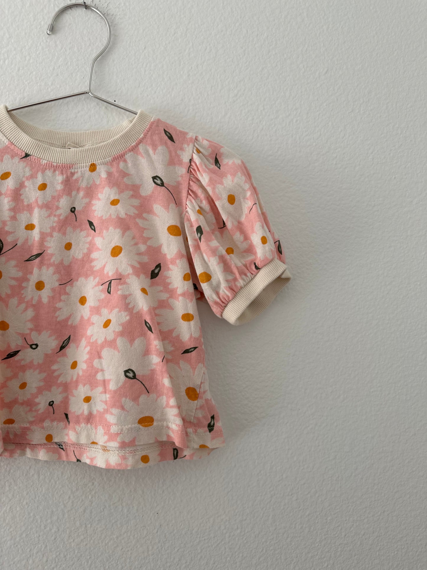 Erin J (Korean brand) floral top|| 2/3