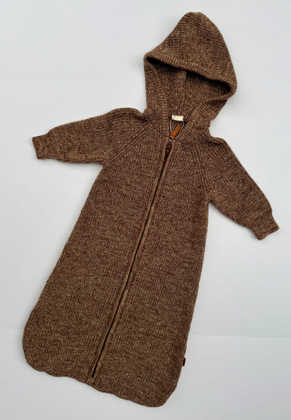 Goumi || brown knit hooded sleep sack || Medium