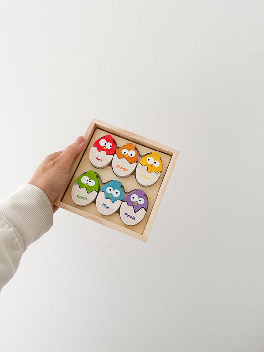 Bilingual color game