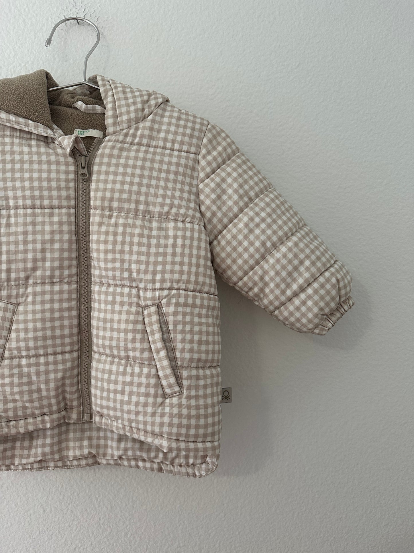 Benetton gingham puffer jacket || 6/9