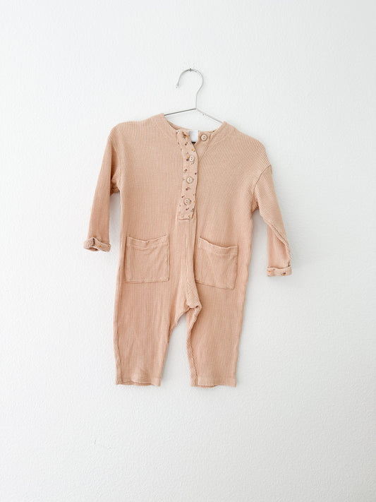 Zara waffle romper || peach (6/9)