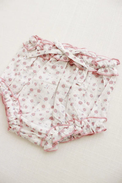 Fin + Vince picnic bloomers in vintage flower || 3/6