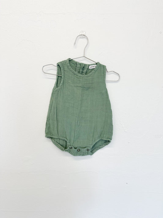 Fin & Vince bubble romper|| 6/12