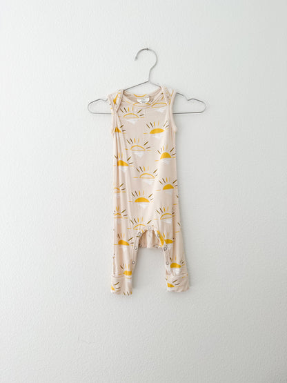 Spearmint bamboo romper|| suns (0/3)