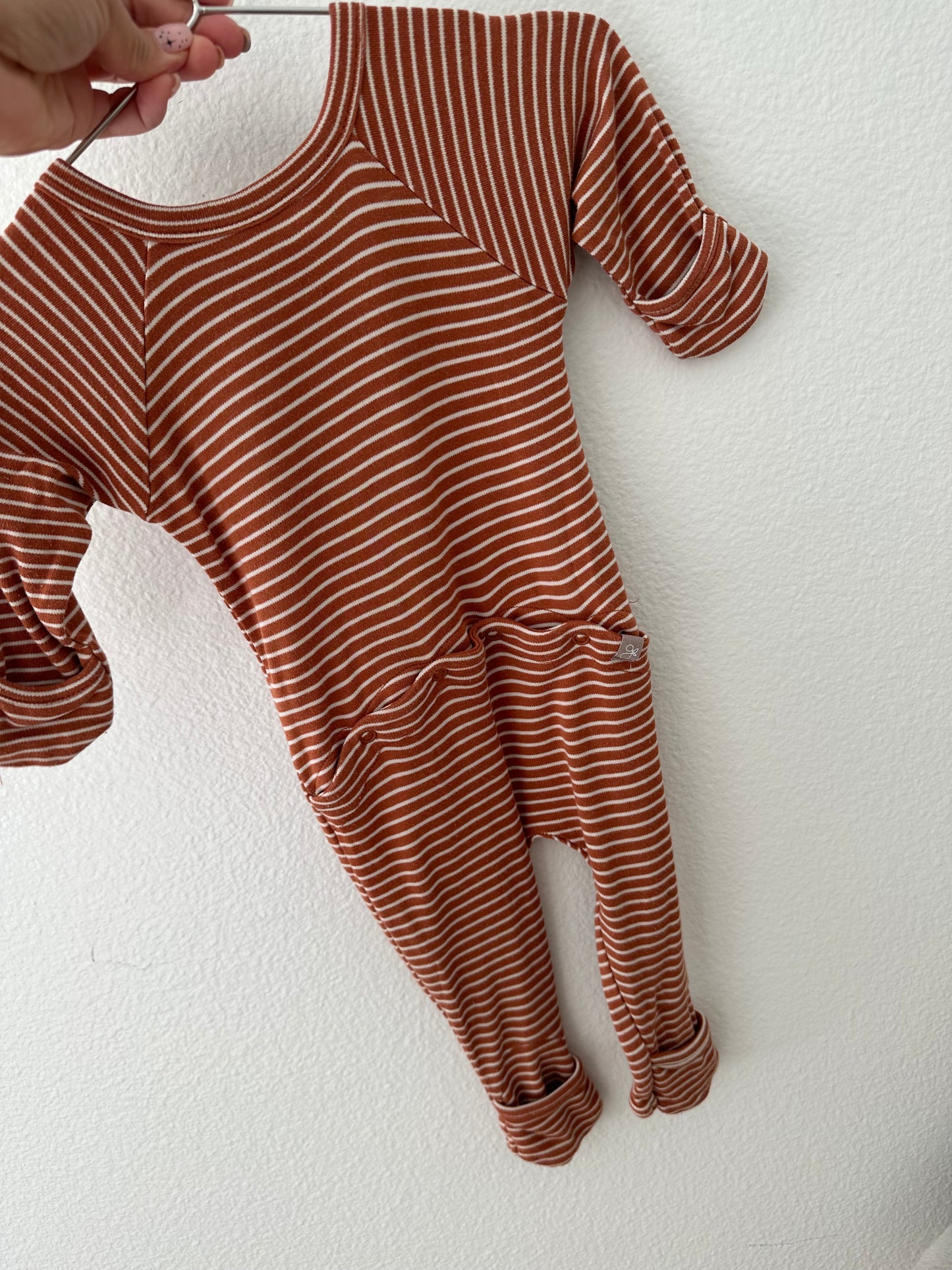 Goumi striped zipper  footie (3/6)