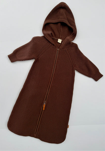 Goumi || dark brown knit sack|| Medium