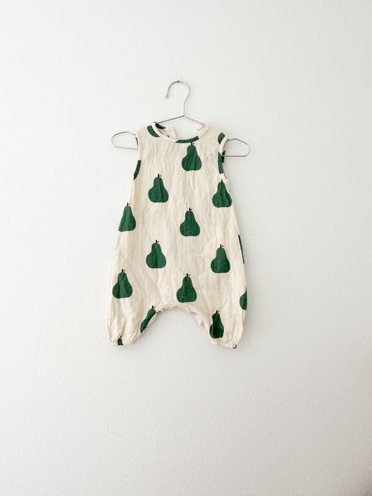 Fin and Vince pear romper (0/3)