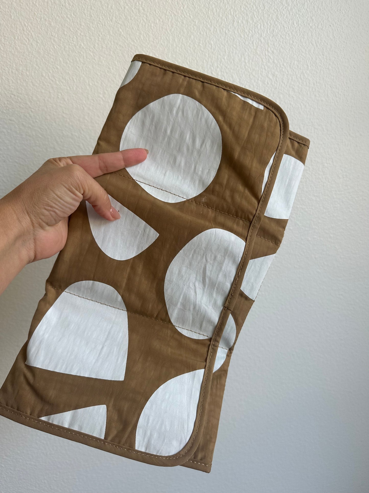 STORQ quick change kit bag in sand