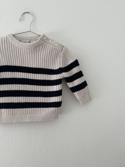 Zara knit navy sweater || 9/12