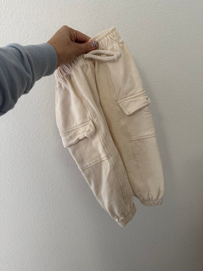 Zara white cargo pants || 2/3