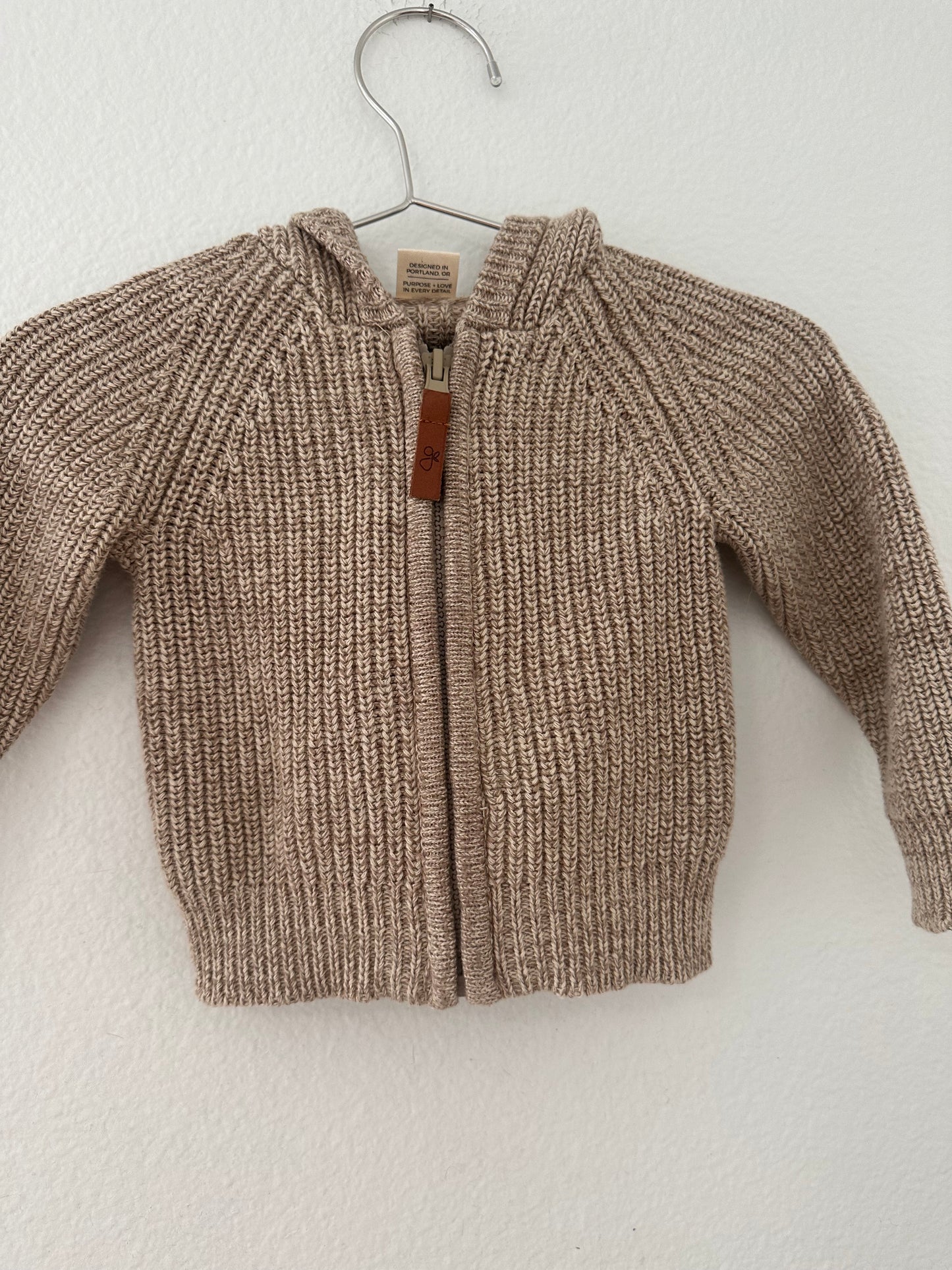 Goumi knit pecan hoodie + pants || 3/6