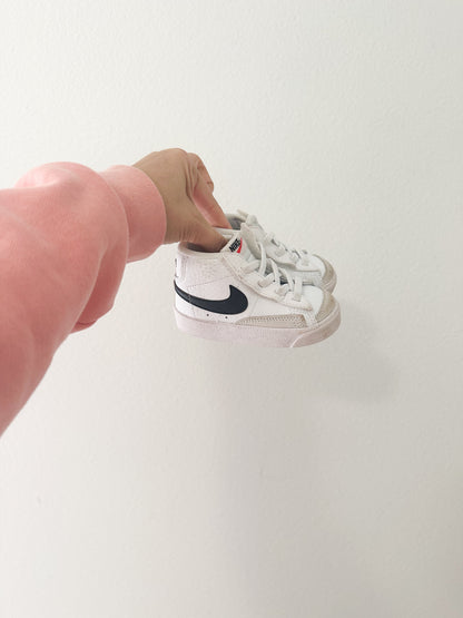 Nike blazer mid || 5C