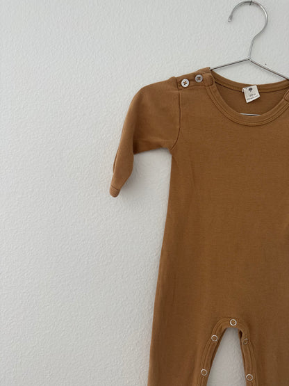 Kate Quinn organic cotton romper (6/9)