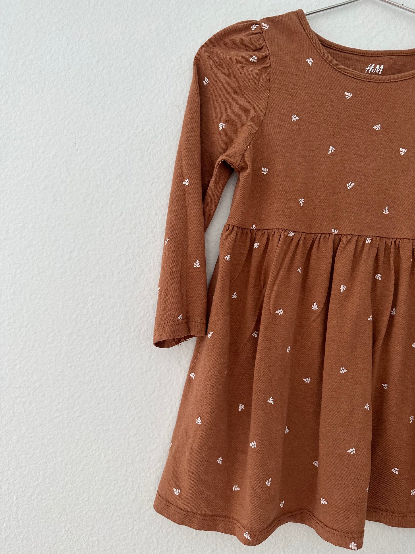 H&M leaf print dress (3/4T)