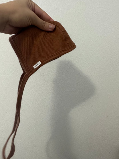 Mebie baby ribbed bonnet
