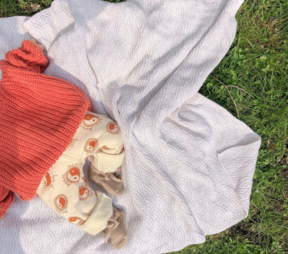 Summer + Storm coral knit || 0/6 months