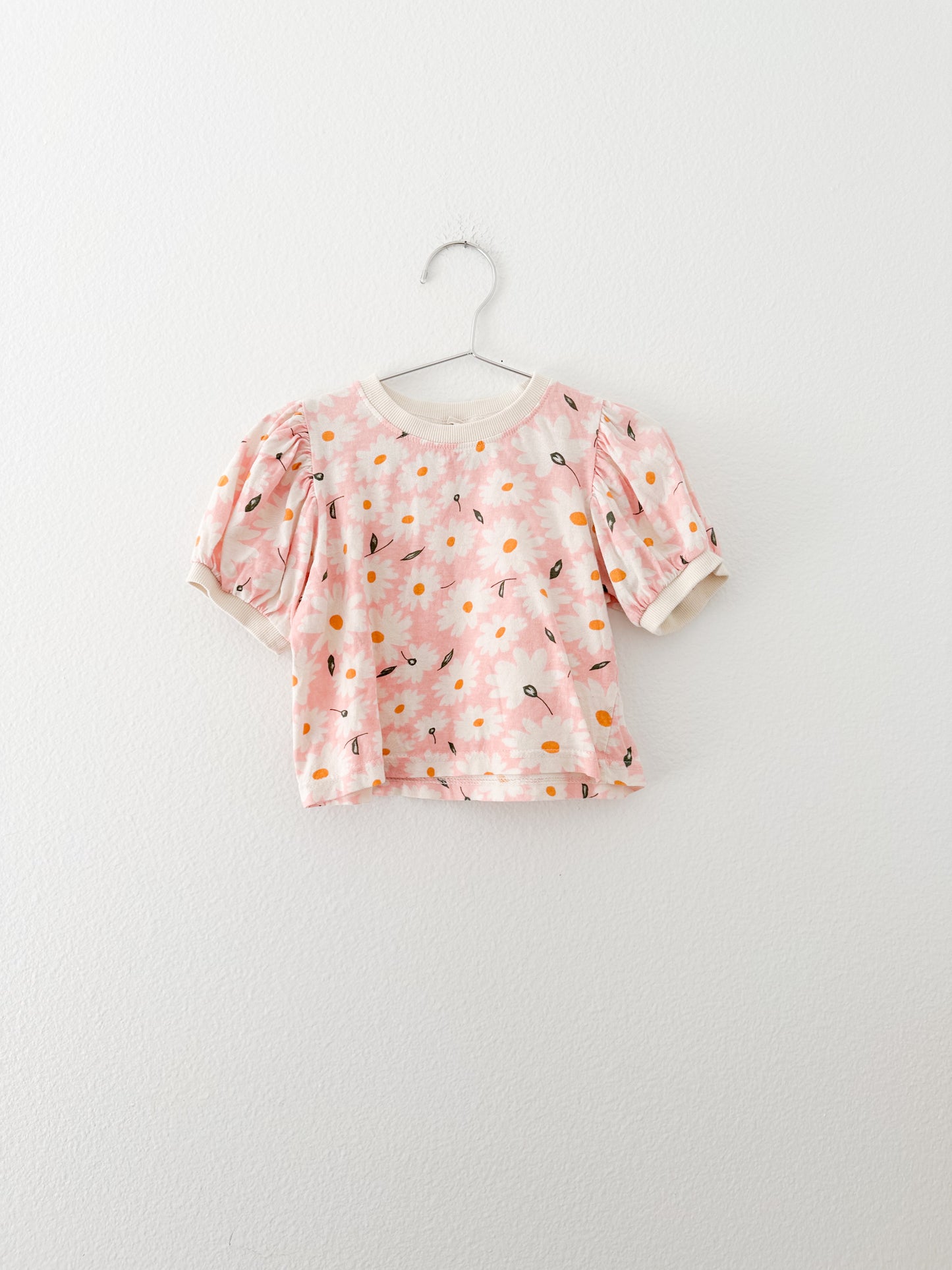 Erin J (Korean brand) floral top|| 2/3