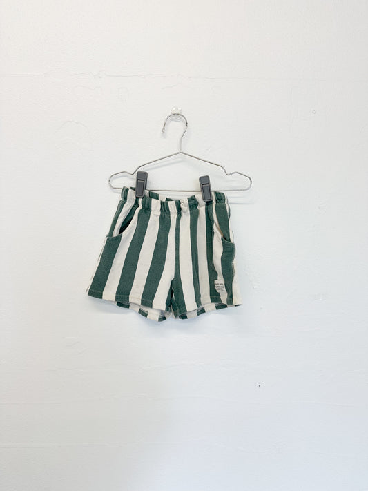 Zara green striped shorts *play|| 3/4