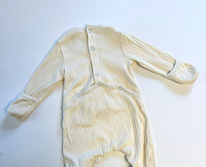 New Grain || cream layette || 0-3 m