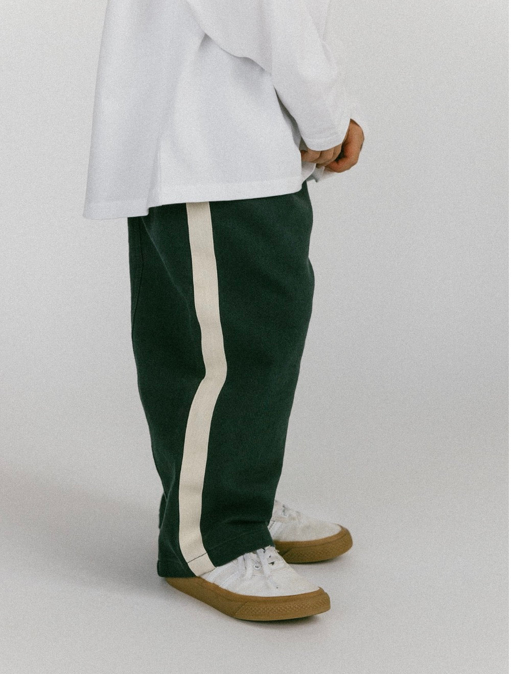 Fostered || side strip denim || size 3