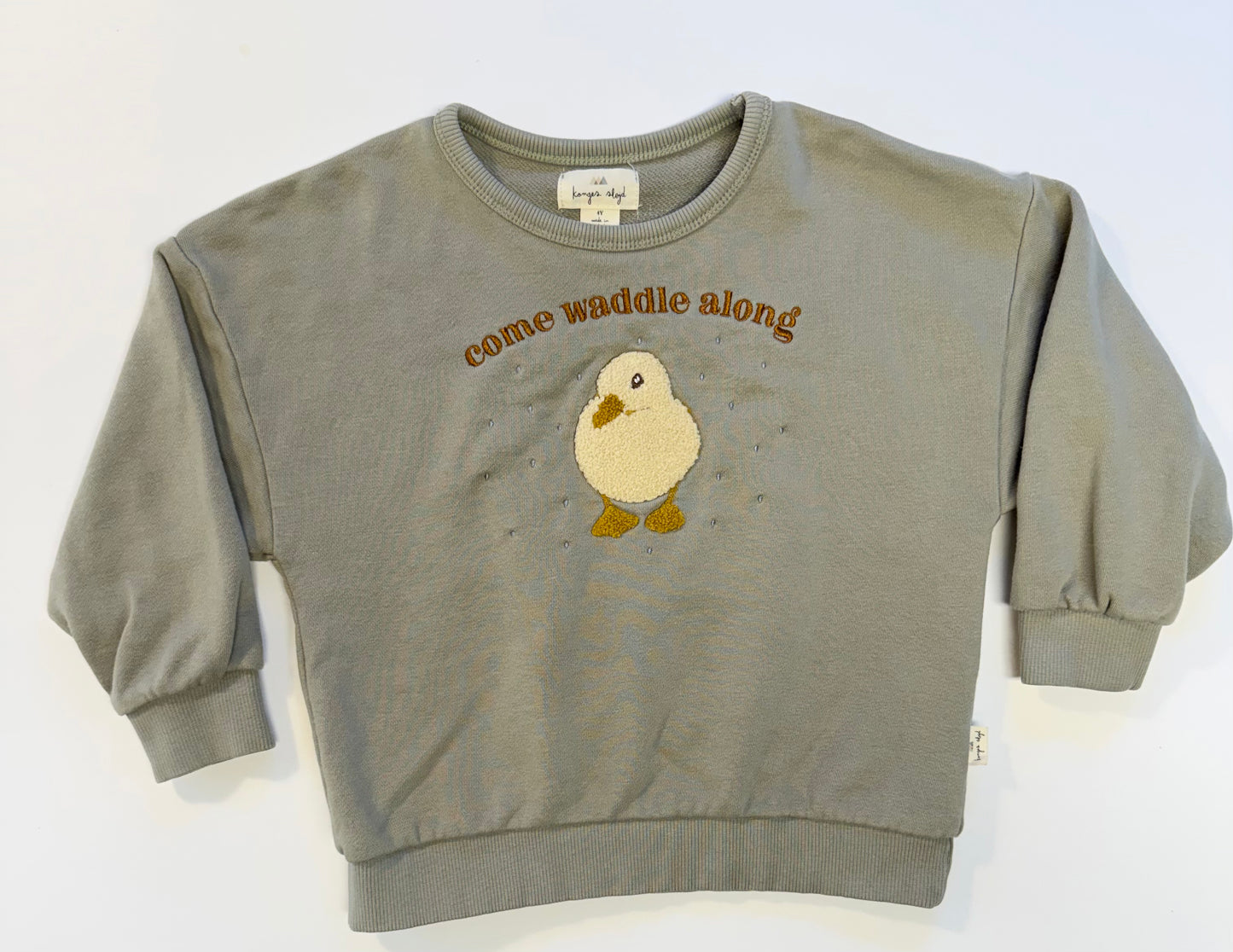 Konges Slojd || come waddle along|| sage crewneck || 4y