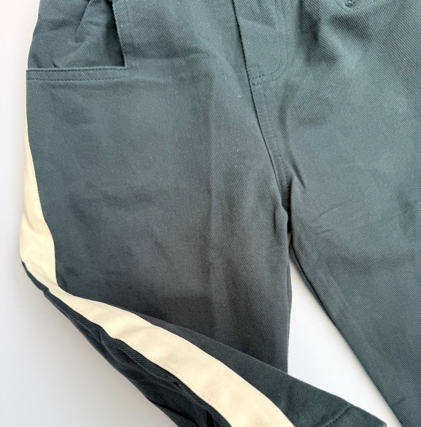 Fostered || side strip denim || size 3