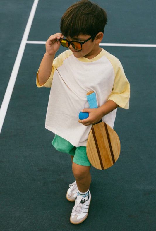 Fostered || retro t || size 6