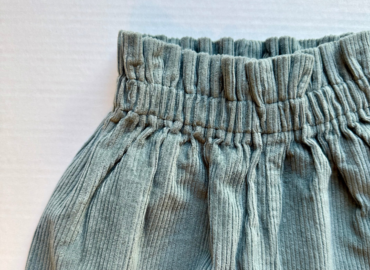 Minimom || green corduroy pants || Size 2T