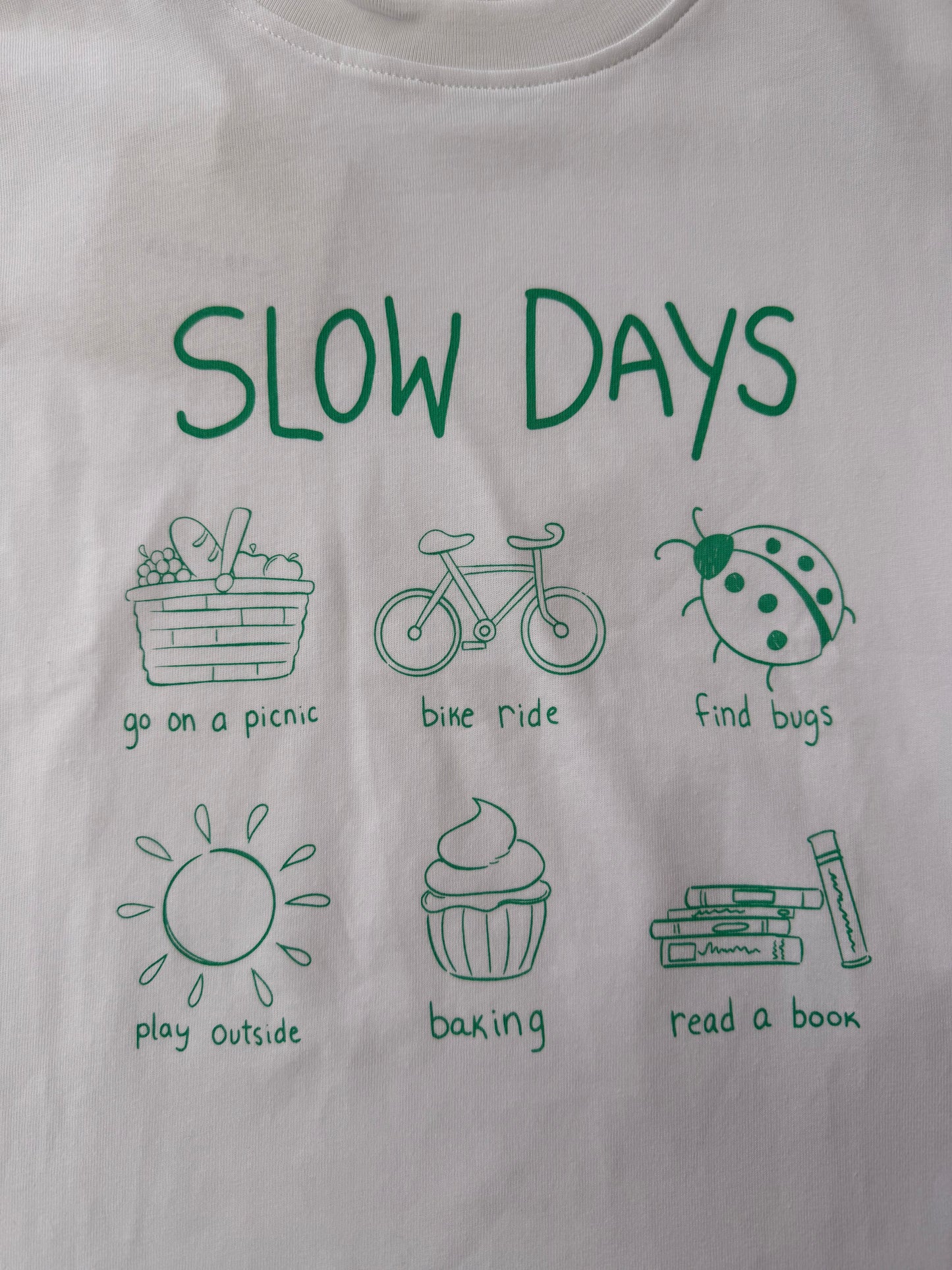 Fostered || slow days  white and green t || size 3