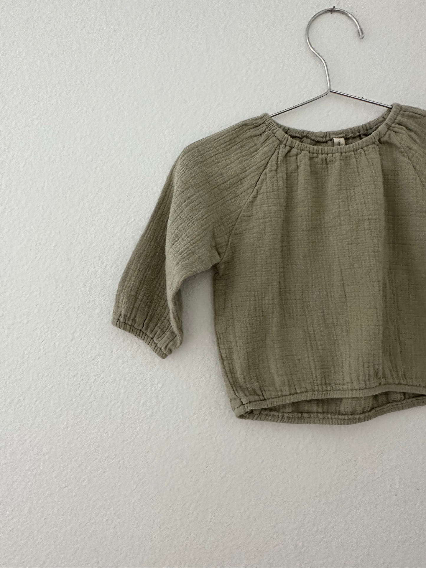 Quincy Mae woven set (12/18)